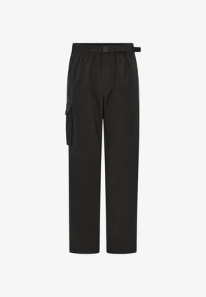 Schwarze Cargo-Hose mit lockerem Schnitt, elastischem Bund mit Gürtel, Seitentasche und glatter Stofftextur. Verstellbare Riemen an den Taschen.