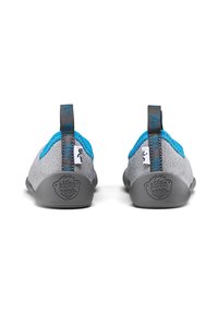 Gray fabric shoes with a textured surface, blue accents, and a flexible gray sole. Features a rear pull tab and branding on the sole.
