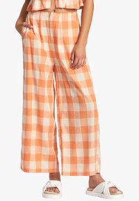 CALLUM - MIT FESTEM BUND - Nohavice - njp