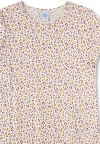 Floral-patterned shirt made of lightweight fabric. Round neck, short sleeves, featuring pink, yellow, and grey flowers on a white background.