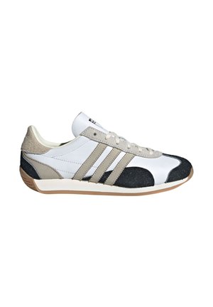 COUNTRY OG W - Tenisky - cloud white  putty/grey core/black