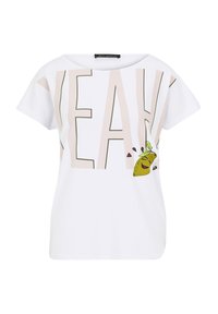 Witte T-shirt met "YEAH" in grote beige letters. Bevat een cartoon limoen grafiek met groene en zwarte accenten. Zachte textuur, relaxte pasvorm.