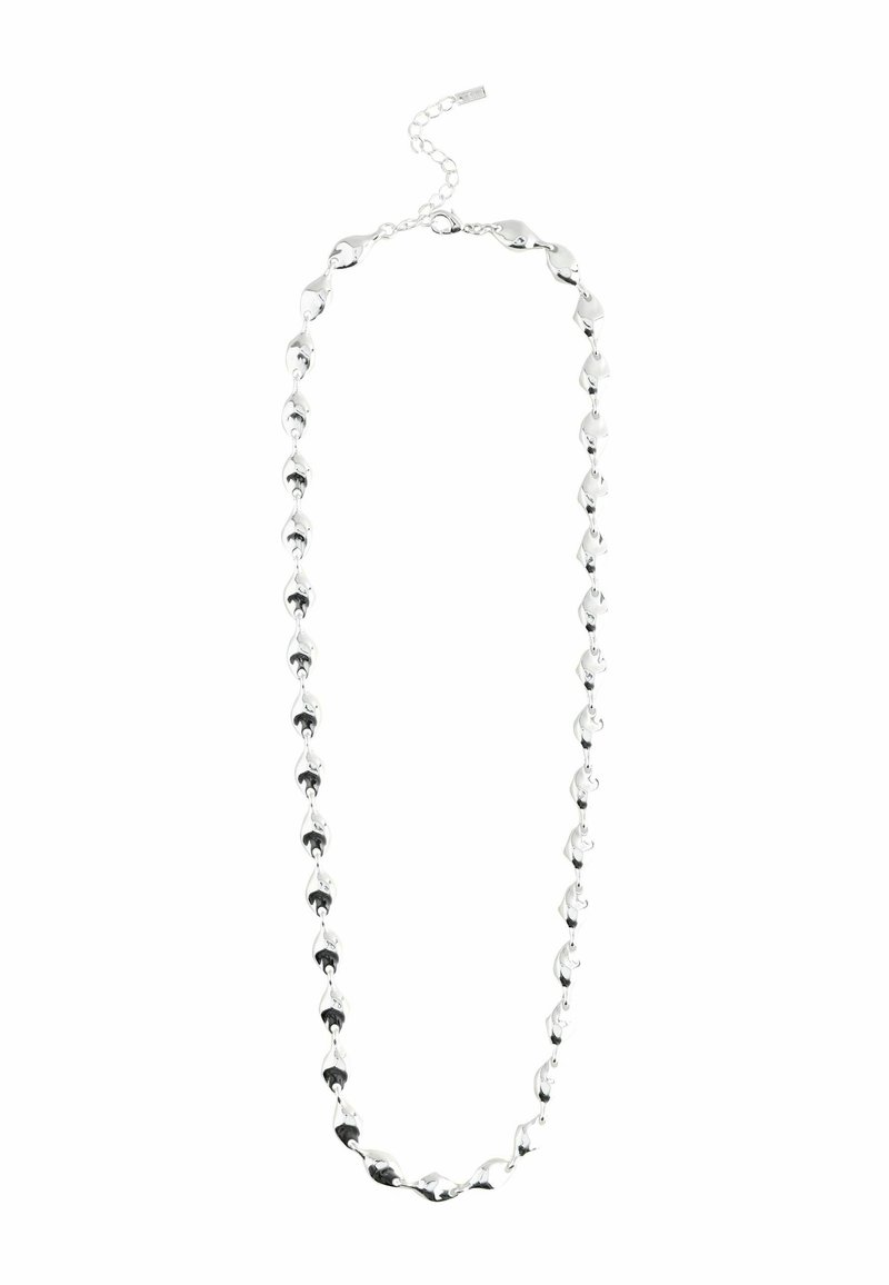 Zilveren ketting met ronde, langwerpige schakels met een glanzende afwerking. Inclusief een kettingverlenging voor een verstelbare lengte.