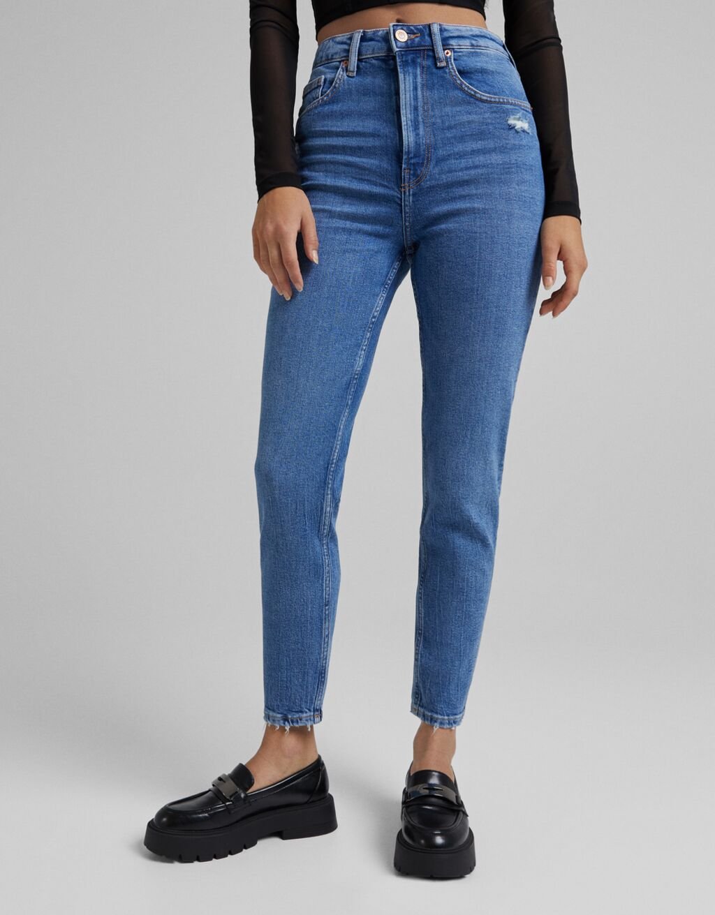 Large pants BERSHKA Blue size 34 FR in Denim - Jeans - 14555501