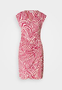Robe à rayures zèbre rose et crème avec un design enveloppant, des manches courtes et un détail froncé sur le côté. Fabriquée en tissu léger.