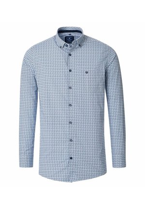 Hellblaues Hemd mit einem gemusterten Design. Verfügt über lange Ärmel, einen Kragen und marineblaue Knöpfe. Die Stoffstruktur wirkt glatt.