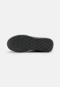 Magnum Boots ULTIMA 6.0 WP - Botines con cordones - wolf grey
