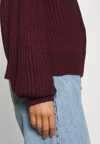 Vero Moda Petite Trui - dark red