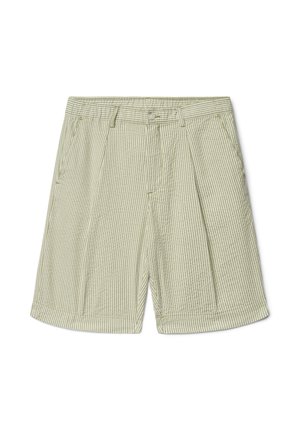 Shorts décontractés beige et blanc à rayures verticales, avec passants pour ceinture, bouton devant, fermeture éclair, poches latérales et ourlets retroussés.