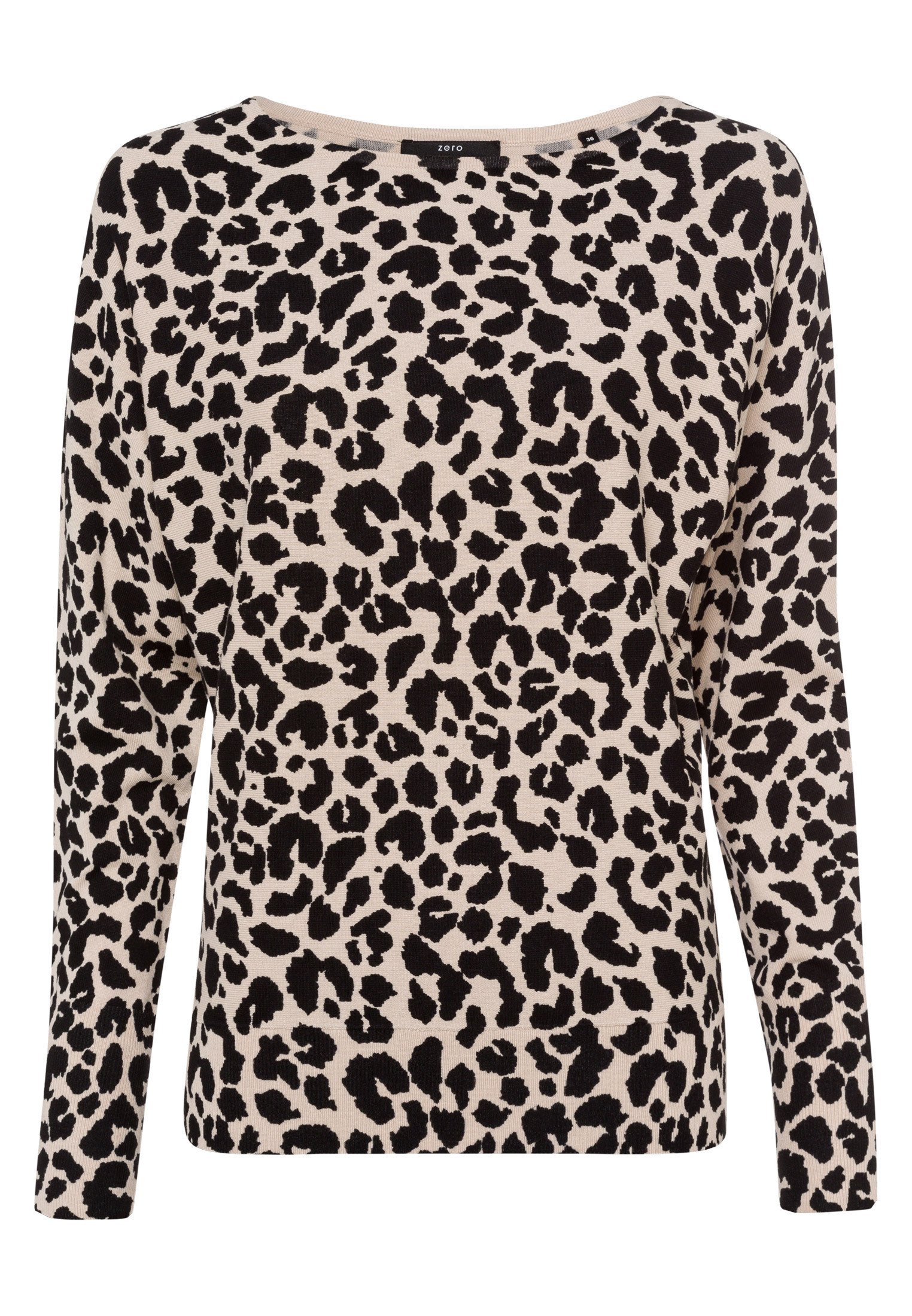 Juvia Strickpullover mit Animal-Print in Weiß/Schwarz | GRUENER.AT