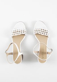 Unisa Sandalias de tacón - white