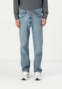 Hollister Co. Ravne kavbojke - medium wash