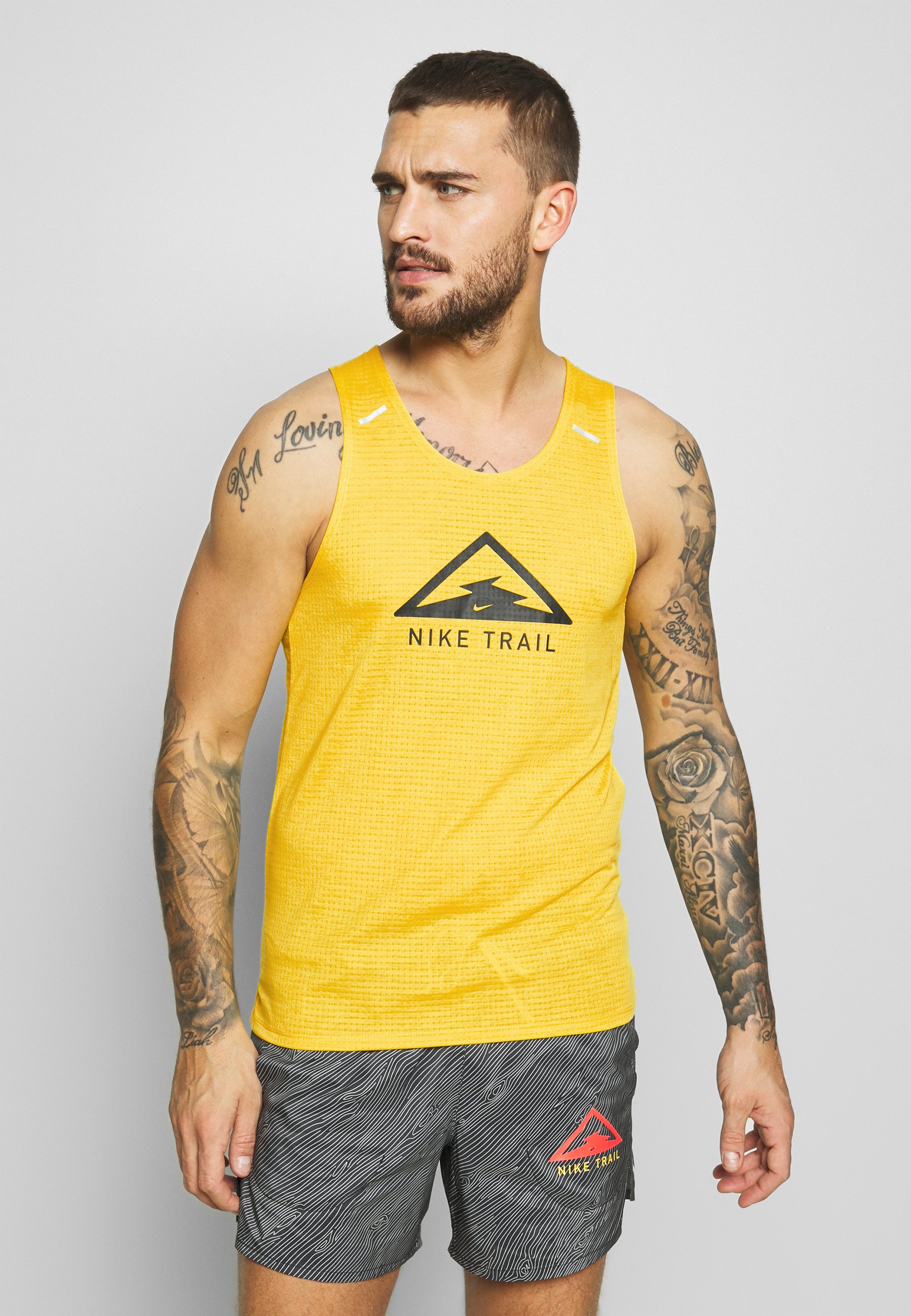 nike 365 tank