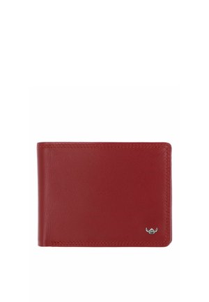 Portefeuille rouge en cuir pliable avec bords cousus et un petit emblème logo argenté en bas à droite.