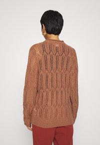 Saint Tropez Neule - light pink