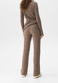 PULL&BEAR Broek - brown