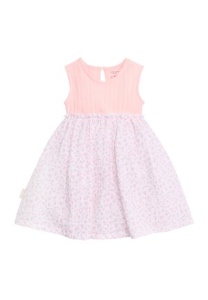 Vestido sin mangas para niño pequeño con corpiño plisado rosa y falda blanca recogida con un delicado patrón floral rosa, cierre con botones en la parte trasera.