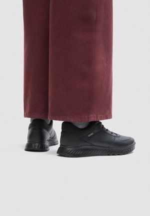 ECCO, EXOSTRIKE - Sneakers basse - black