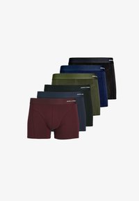 Unselected, forest night   port royale