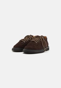 Jacques Soloviere RASMUS UNISEX - Casual lace-ups - brown