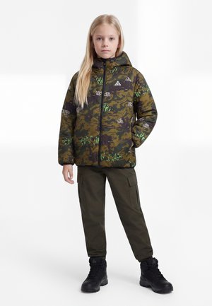 Nike ACG UNISEX - Zimska jakna - black/summit white