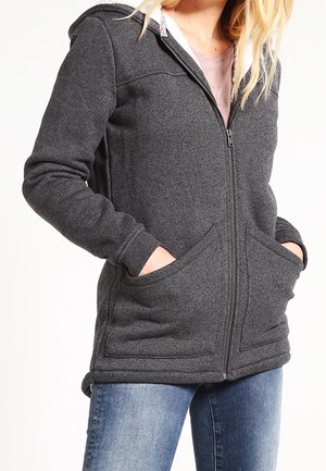 Grijze fleece zip-up hoodie met een capuchon, voorzakken en textielstructuur. Heeft een zachte binnenvoering en ribgebreide manchetten.