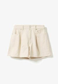 Pantalones cortos de mezclilla beige de tiro alto con botón frontal, cierre de cremallera, trabillas para cinturón y dos bolsillos delanteros sobre un fondo blanco.