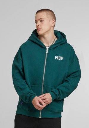 PEQUS CHEST LOGO - Hoodie - sea moss