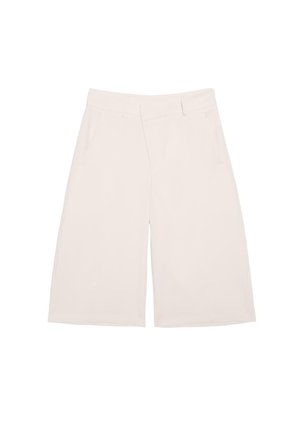 Stradivarius, CROSSOVER WAIST SMART BERMUDA SHORTS - Short - beige