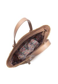 Sac fourre-tout tissé de couleur fauve avec des poignées en cuir lisse et une doublure intérieure en tissu floral avec une poche zippée.