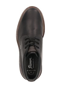 Chaussure en cuir noir avec bout rond, surface texturée et couture décorative. Caractéristiques : fermeture à lacets et semelle intérieure rembourrée.