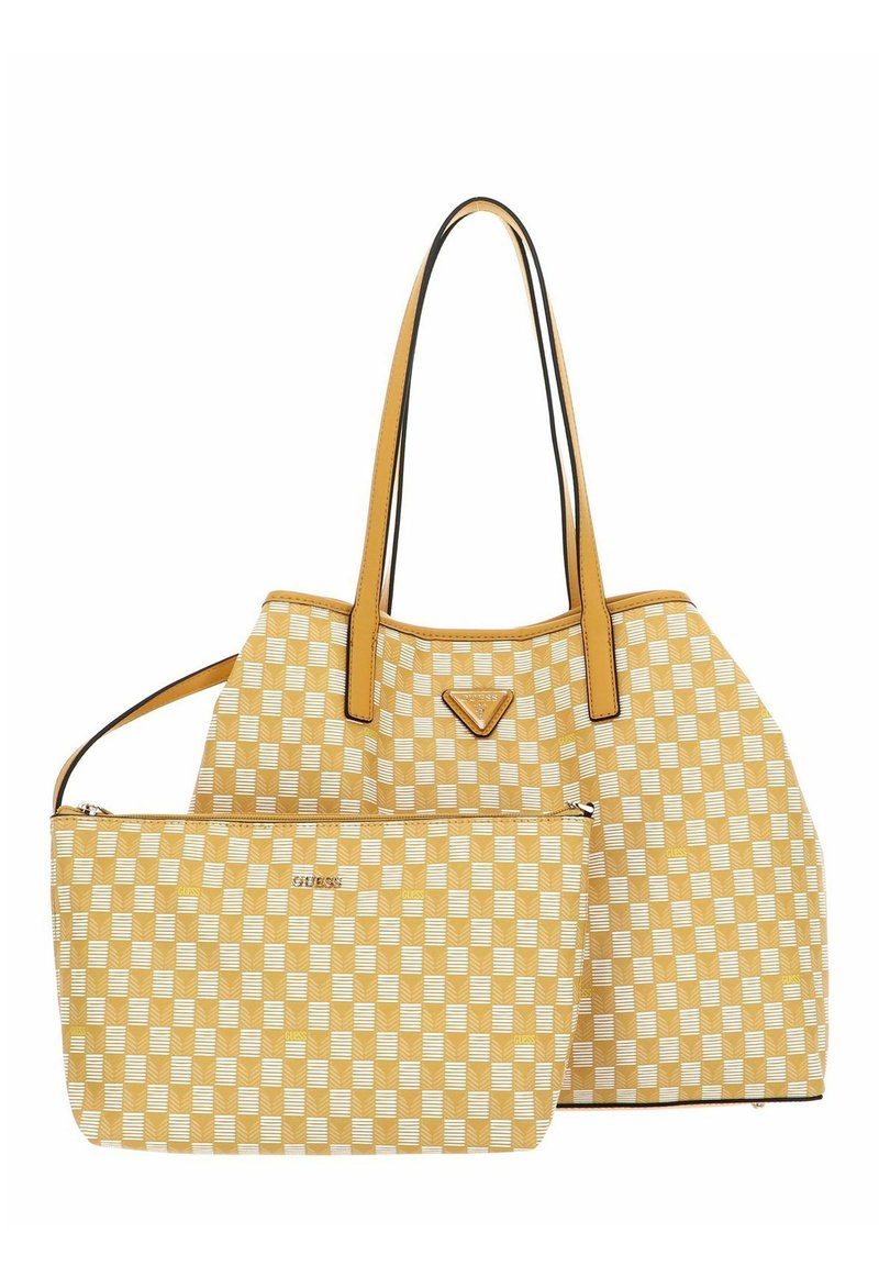 Borsa a tracolla gialla con motivo a fantasia, caratterizzata da un design a quadrati texture e dettagli neri, dotata di una pochette coordinata removibile con zip argentata.
