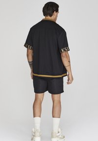SIKSILK DYNAMIC BOWLING - Ing - black
