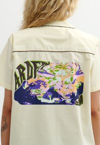 Résumé Blusa - afterglow