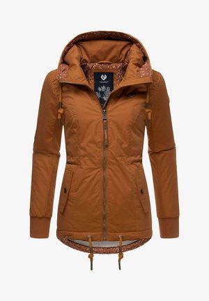 Veste à capuche couleur rouille avec fermeture éclair à l'avant, deux poches à rabat boutonnées, cordons de serrage à l'ourlet et à la capuche, et poignets côtelés.