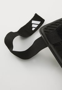 Thumbnail Image 3