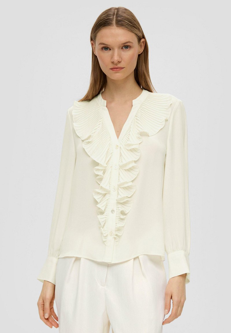 Weißes Langarm-Bluse mit gerafftem Vorderteil, Knopfverschluss und einer weichen, glatten Textur. Verfügt über einen Stehkragen und eine lässige Passform.