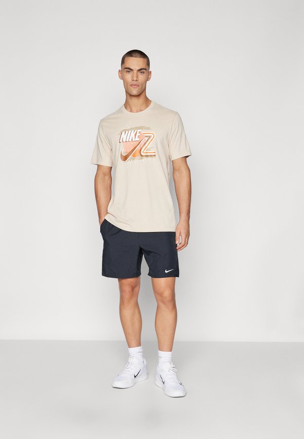 COURT TEE - Sports T-shirt - sanddrift2