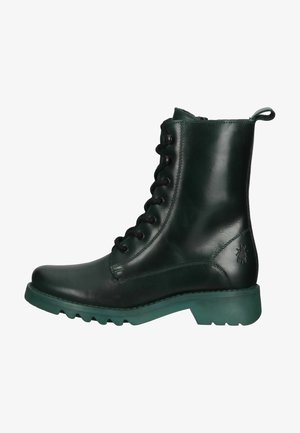 Grüne Lederknöchelstiefel mit glatter Oberfläche, Schnürdesign, runder Spitze und kontrastierender grüner Gummisohle. Auffälliges Bienenlogo an der Ferse.