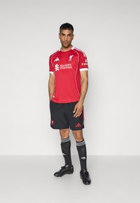 adidas Performance LIVERPOOL FC 25/26 HOME AUTHENTIC JERSEY - Article de supporter d'équipe de club - strawberry red