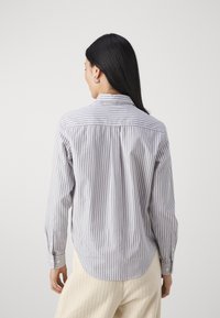 GANT STRIPED - Button-down blouse - mid grey