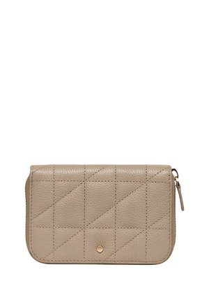 Portafoglio in pelle beige con motivo trapuntato, forma rettangolare, chiusura a zip e un piccolo dettaglio in metallo dorato. Superficie testurizzata.