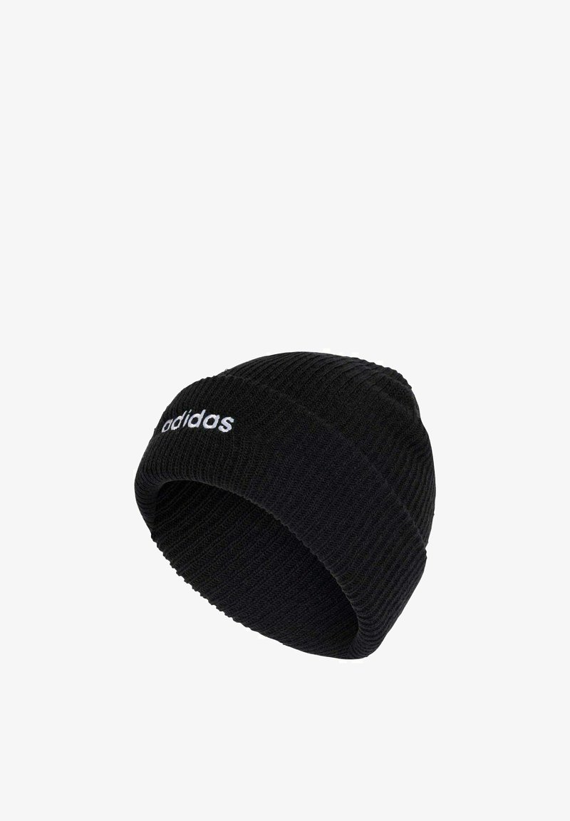 Gorro de lana negro de punto con textura acanalada y puño doblado. Presenta el logo blanco de "adidas" en la parte frontal.