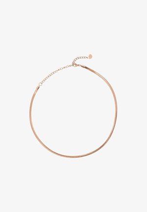 Collier fin en chaîne en or rose avec fermoir réglable et petit charm rond à l'extrémité sur fond blanc.