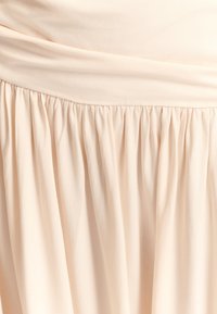 Niet geselecteerd, beige