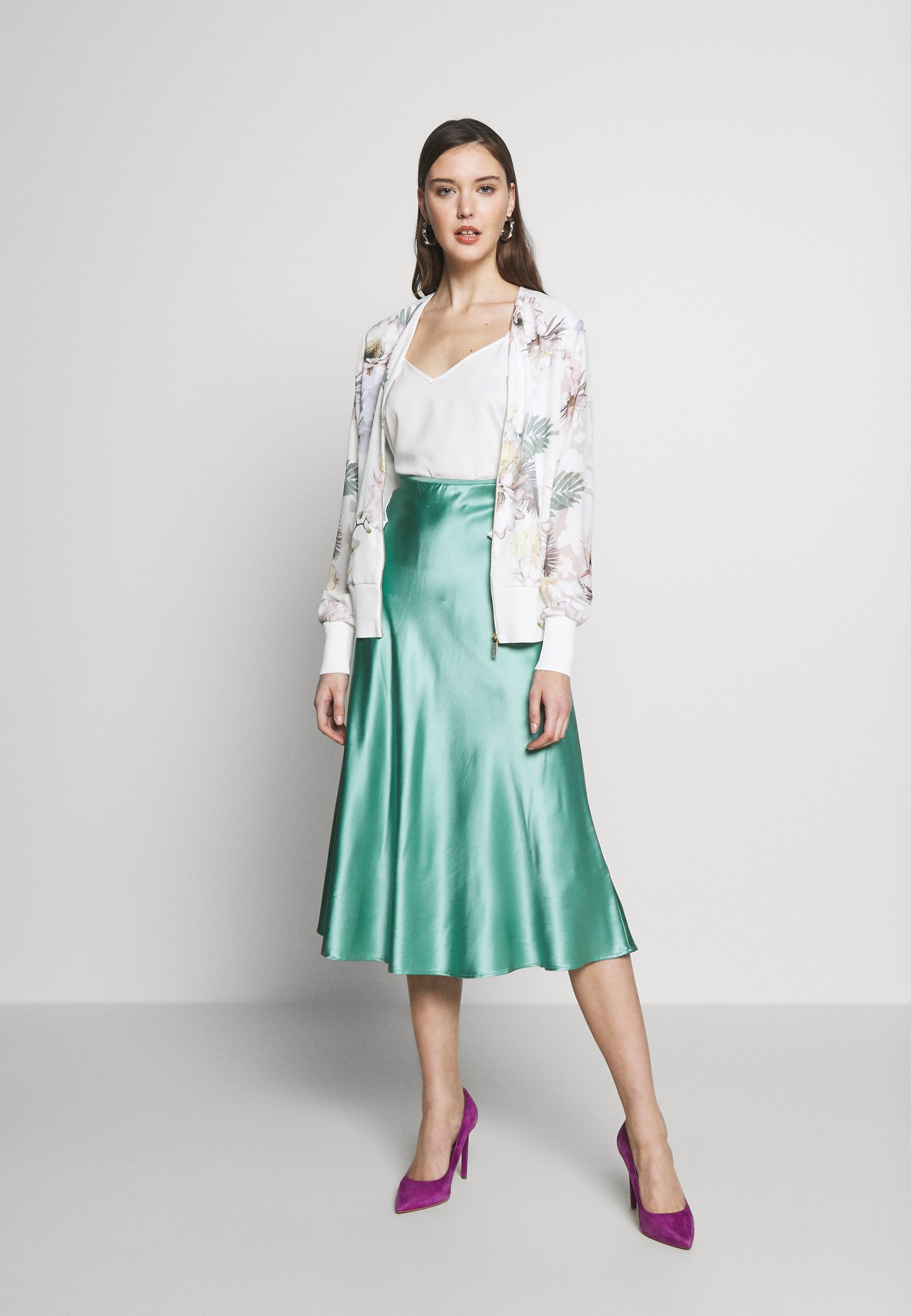 Ted Baker MARIIEY Lett jakke ivory Zalando.no Ted Baker MARIIEY - Lett jakke - ivory