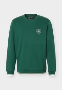 Δεν επιλέχθηκε, ivy green