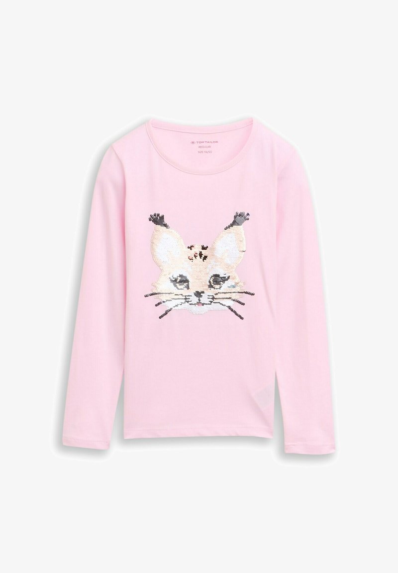 Lichtroze shirt met lange mouwen met een pailletten kattengezicht in beige, wit, zwart en zilver op de voorkant.