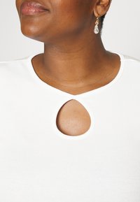 Even&Odd Curvy T-shirt básica - white