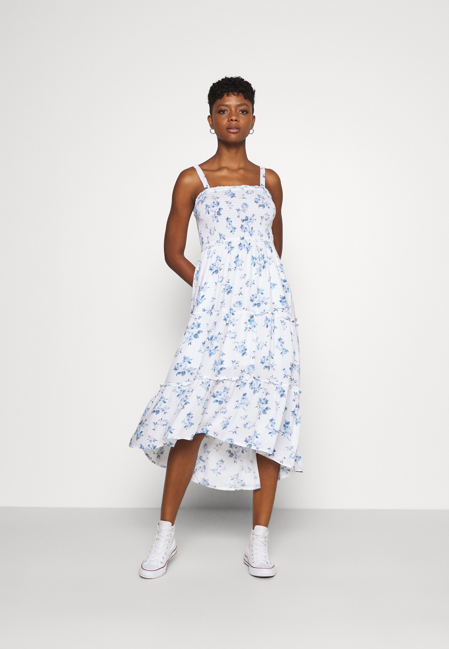 Hollister Co Chain Midi Dress Freizeitkleid White Weiss Zalando De 